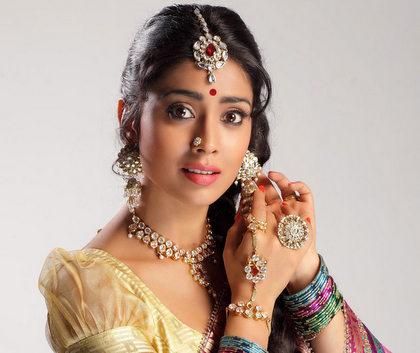 Shreya as Princess in 'Chandra'