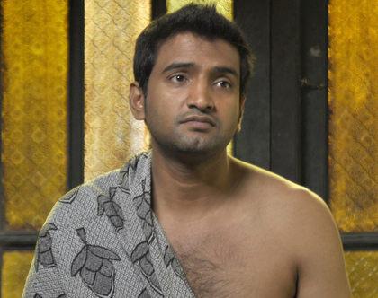 Santhanam in Settai