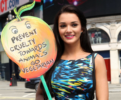 Amy Jackson in Thandavam