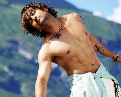 Surya in Maattrraan