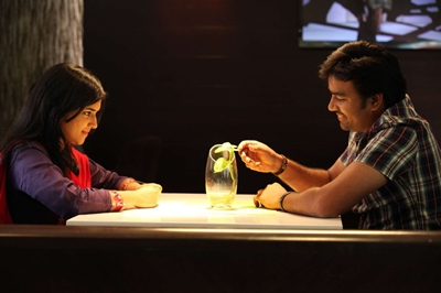 New Still from Sonnaa Puriyaadhu