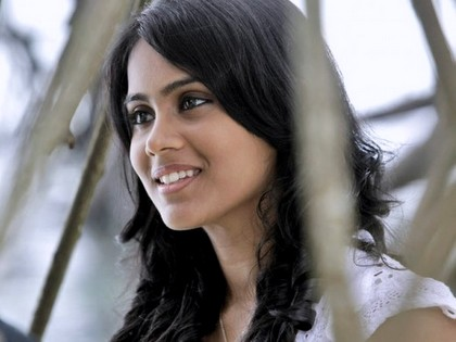 Thulasi in Kadal