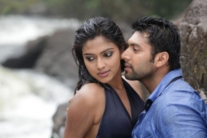 New Still from Nimirndhu Nil