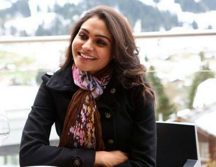 Andrea in Irandam Ulagam