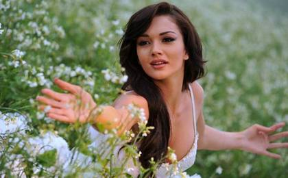 Amy Jackson in Ai