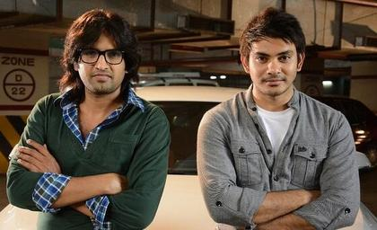 Santhanam and Sethu in Valibaraja