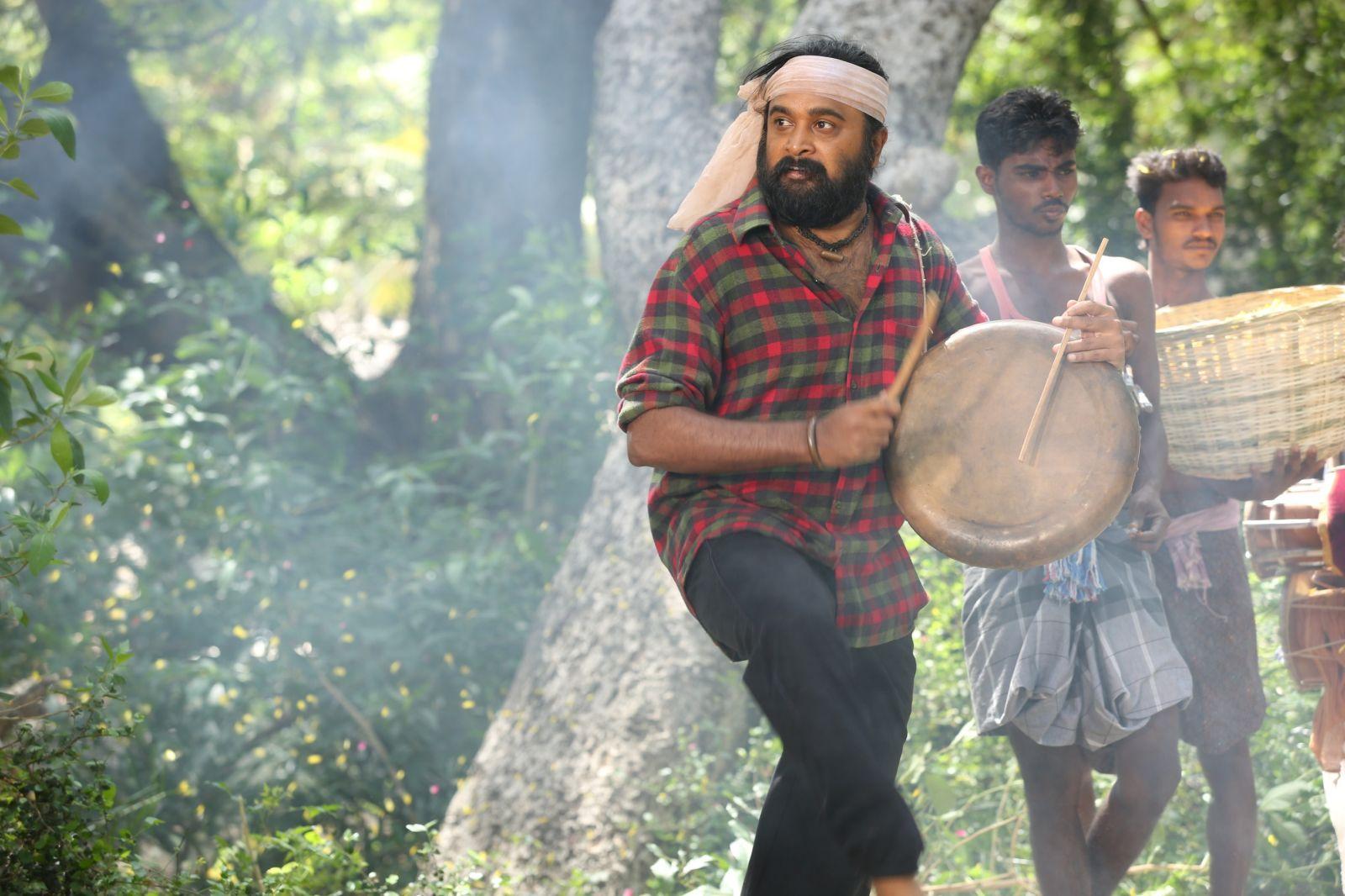 Thaarai thappattai tamil movie - photo gallery