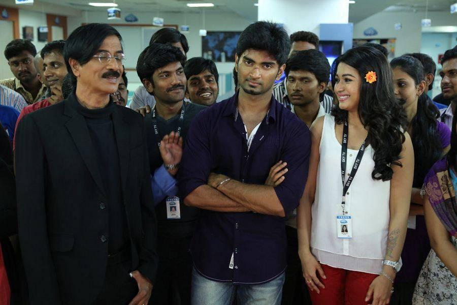 Kanithan Picture Gallery