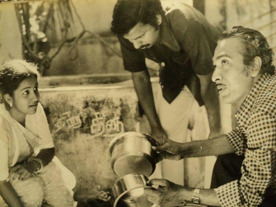 rare-photos-of-late-director-mahendran-tamil-movie-music-reviews-and-news