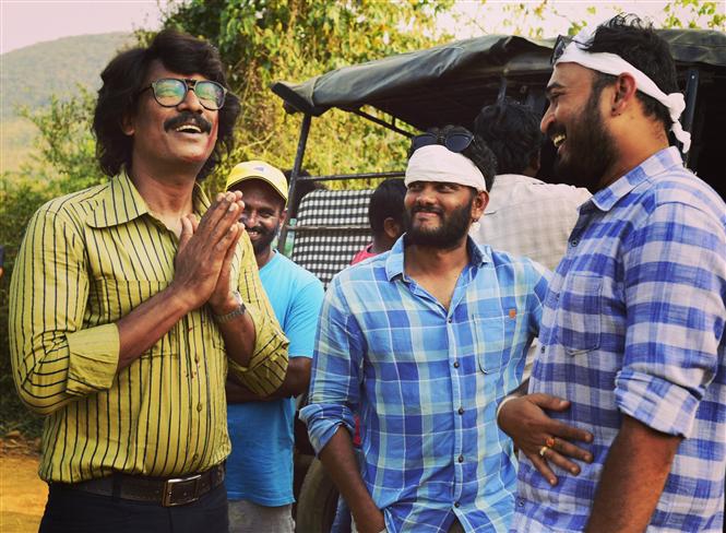 Aakashavani director updates on Samuthirakani starrer's release!