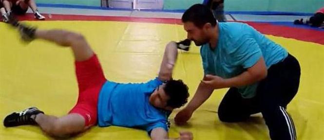 Aamir Khan learns wrestling moves for Dangal