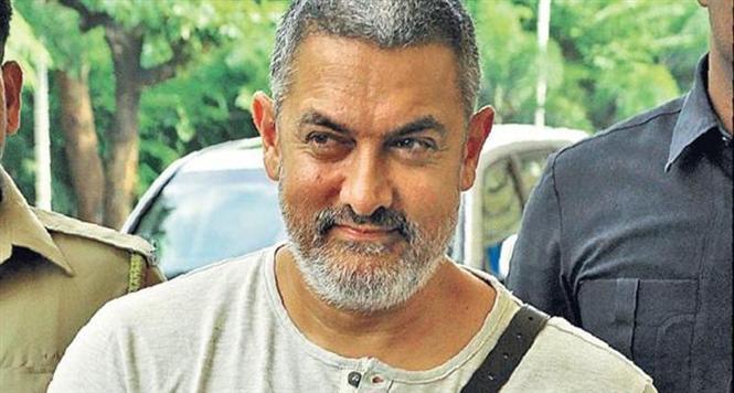 Aamir Khan to shed extra kilos for 'Dangal'