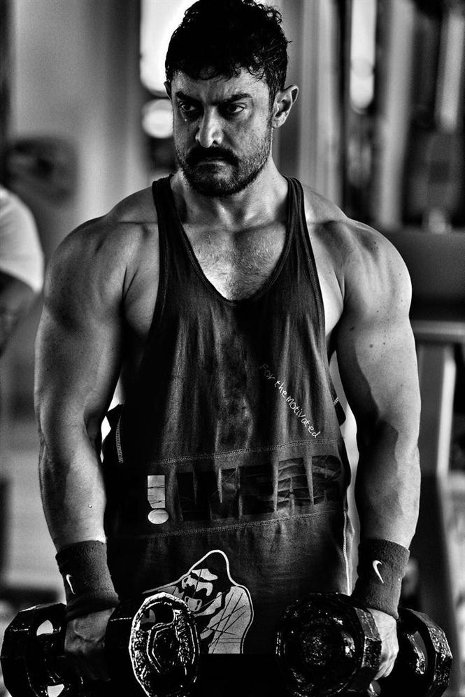 Aamir Khan's look in 'Dangal' as 'young Mahaveer'