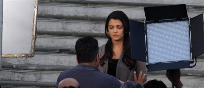 Aishwarya Rai on the sets of Jazbaa