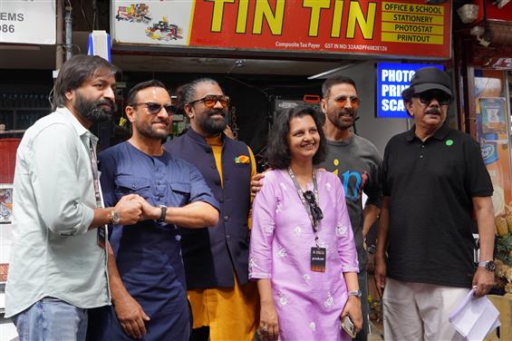 Akshay Kumar and Saif Ali Khan Reunite for Priyada...
