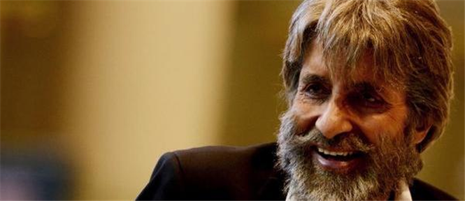 Amitabh's look in Shamitabh revealed Balki Dhanush
