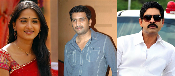 Anushka Santhaanam Jagapathi babu join Lingaa Shoot