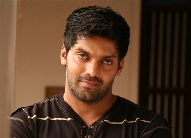 Arya to team up with Mouna Guru director?