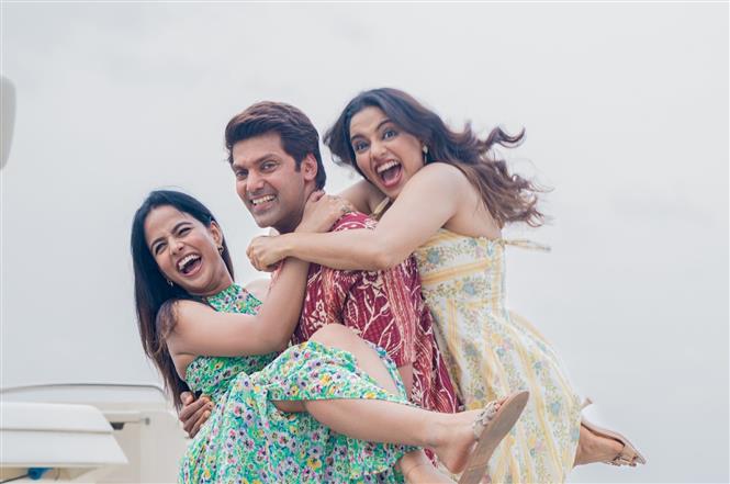 Arya's 40th Film Wraps Shoot; Title And Release Date Announcement Awaited