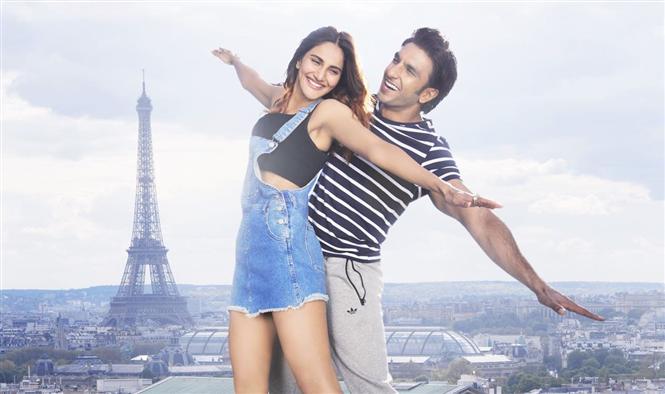 Befikre Trailer to be Launch at Eiffel Tower