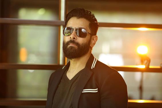 Chiyaan Vikram Announces Four New Films, Promises ...