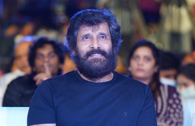 Chiyaan Vikram makes Twitter debut! Official Handle verified!