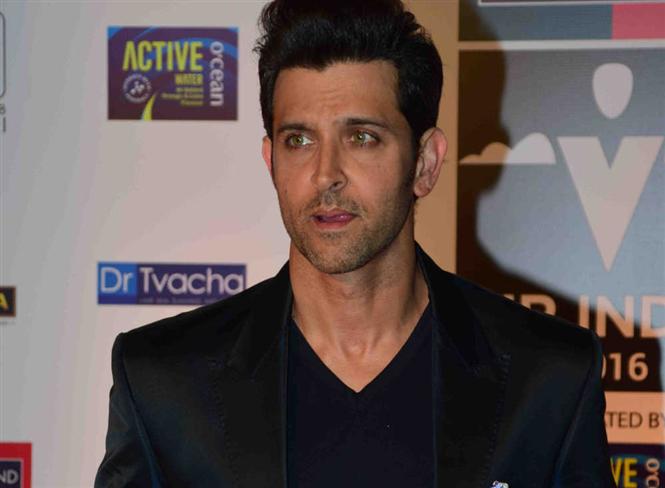 Confirmed: Hrithik Roshan to play math genius Anand Kumar in 'Super 30'  Hindi Movie, Music Reviews and News