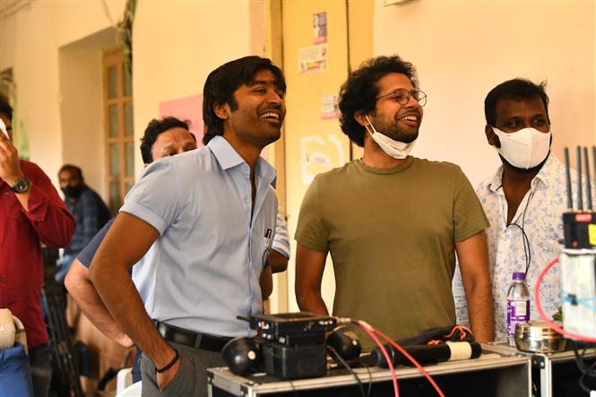 Dhanush's Vaathi headed for a December release