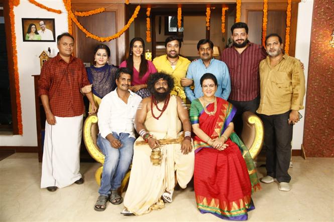 Director Kannan wraps Kasethan Kadavulada in just 35 days!