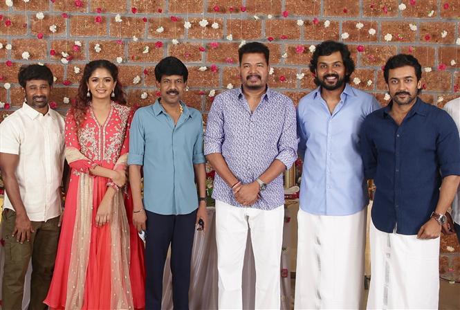 Directors Shankar, Bala attend Viruman pooja!