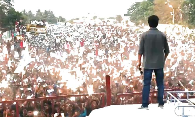 From Ilayathalapathy to Thalapathy: The Growing Rise of Vijay!