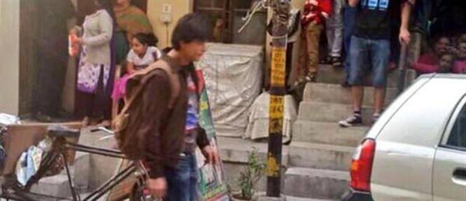 Gallery: Shah Rukh Khan shoots for 'Fan' in Delhi