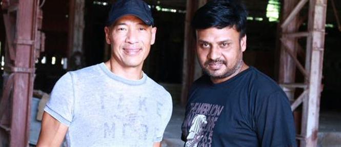 Hollywood stunt master for Dhanush - Prabhu Solomon movie