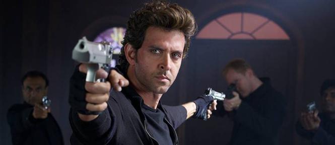 Hrithik Roshan's throws Bang Bang Dare challenge to Bollywood friends