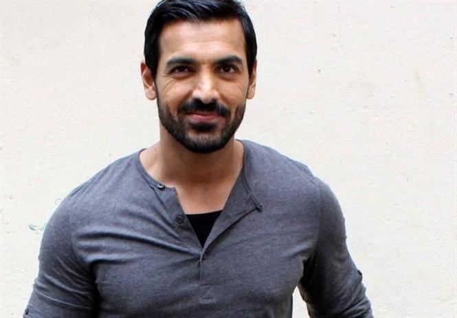 John Abraham to do Anees Bazmee's rom-com next?