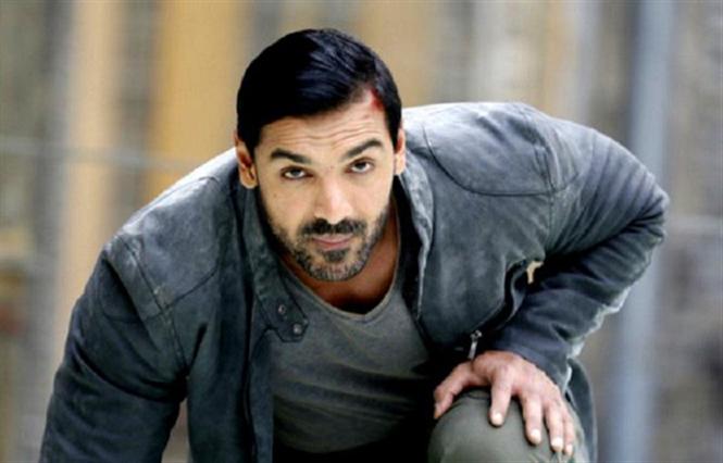 John Abraham's first look from 'Force 2'