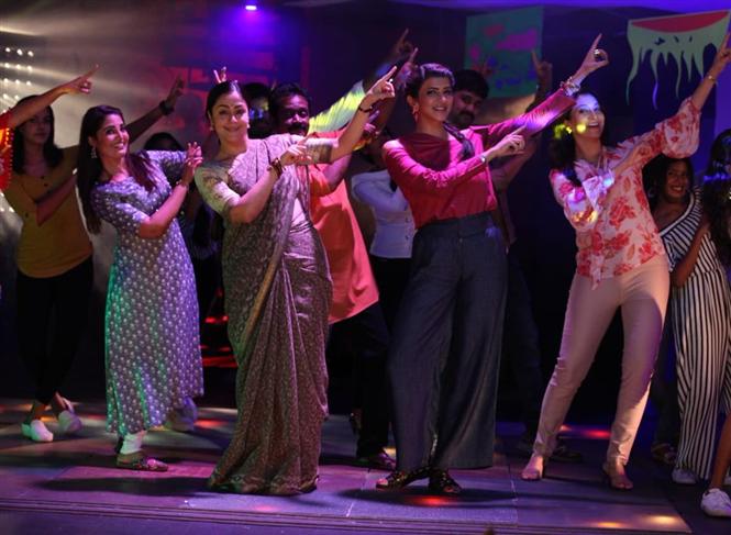 Kaatrin Mozhi: Jyothika grooves to sensational Malayalam song Jimmikki Kammal