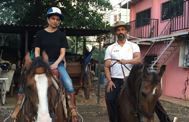 Kangana Ranaut begins horse riding training for 'Rangoon'