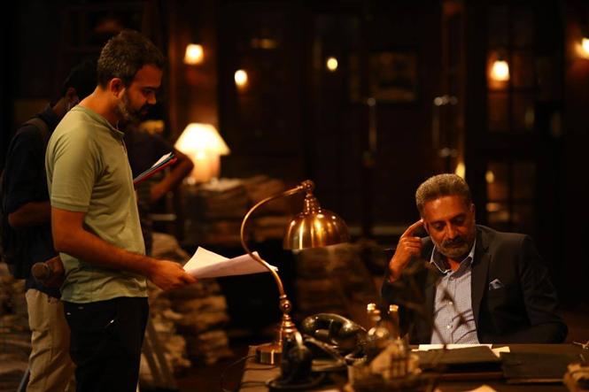 KGF 2 director says Prakash Raj has not replaced Anant Nag!