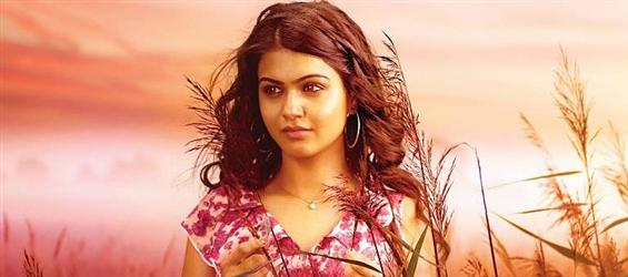 Maalai Pozhudhin Mayakathile Review