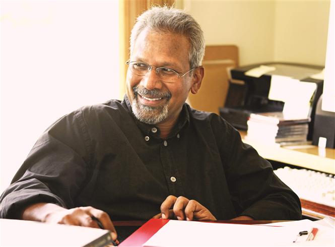 Mani Ratnam gets Lifetime Achievement Award, returns prize money of Rs