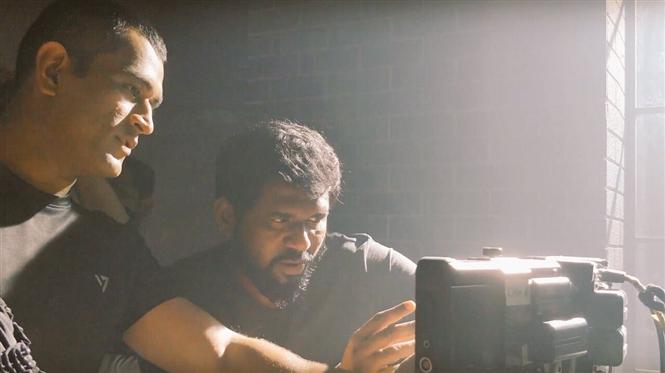 Naan, Yeman fame Jeeva Shankar directs M.S. Dhoni