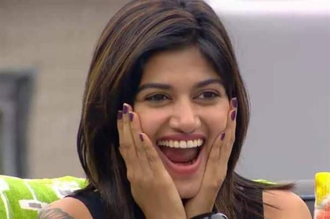 Oviya gets back to acting for this sequel?