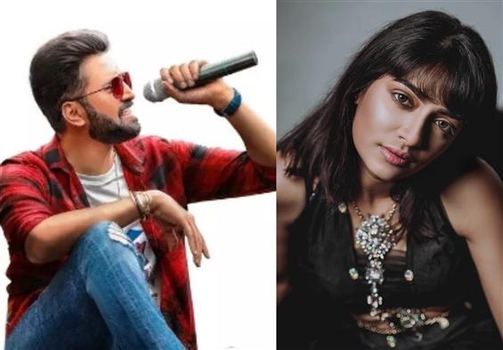 Parris Jayaraj: Santham plays gaana singer! VJ Sastika turns female lead!