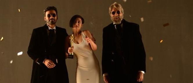 Photo Gallery: Shamitabh New Stills Amitabh Bachchan Dhanush