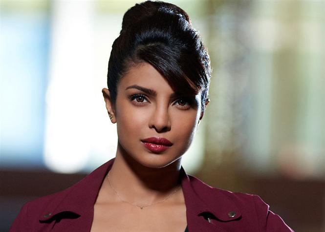 Priyanka Chopra Opts Out Of Sanjay Leela Bhansali's Gustakhiyan? Hindi 