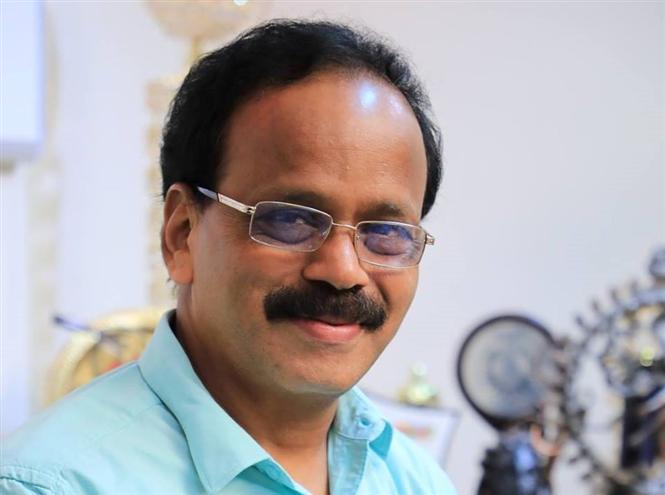 Producer Dhananjayan to turn director for the first time