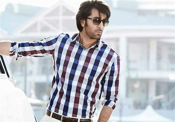 Ranbir Kapoor heads to New York for Sanjay Dutt biopic