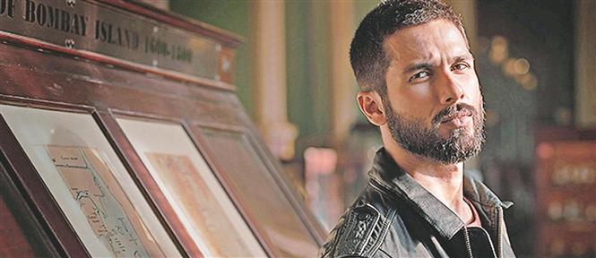 Rangoon Trailer to release with Aamir Khan's Dangal