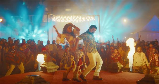 Retro: Suriya turns singer for Love Detox, a Shriya Saran dance number